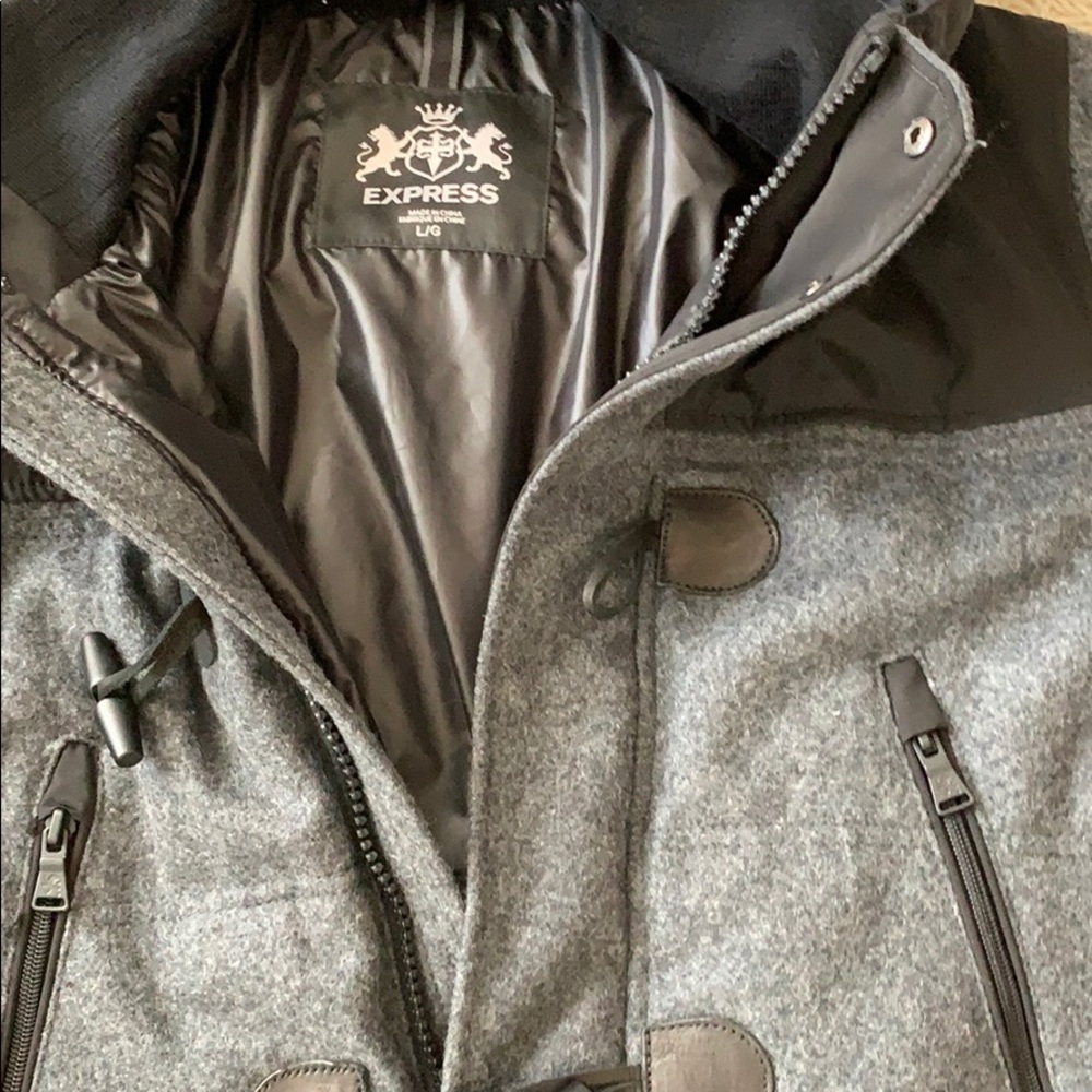 Express Guys Coat - Picture 5 of 6